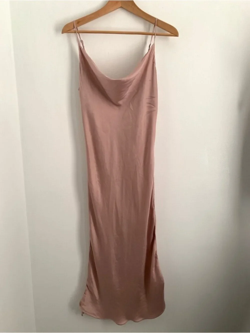 Aritzia Wilfred ONLY Ruched Slip Dress - Picture 6 of 13